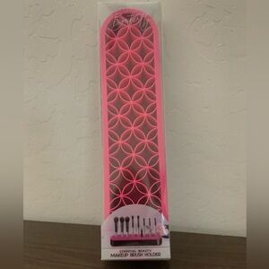 NWB Essential Beauty Silicone Makeup Brush Holder